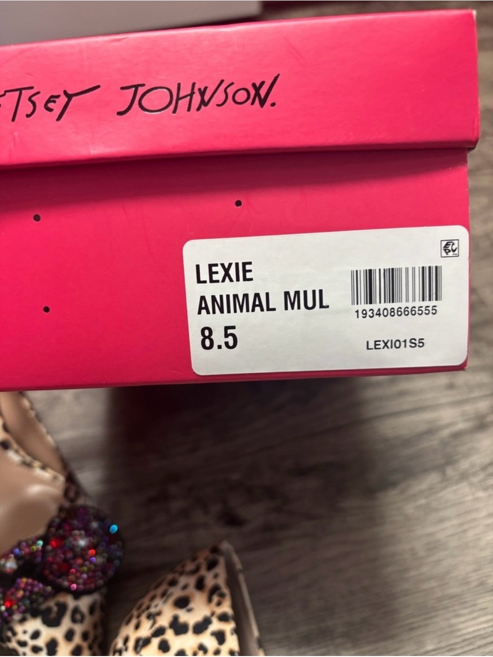 Betsey Johnson Leopard Print Pointed Toe Heels with Multicolor Beaded Bow - Picture 11 of 11